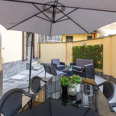 Imperium House - Con Giardino Privato, 3 Minuti Da Metro Piazza Bologna, A-c, Apartment Rome