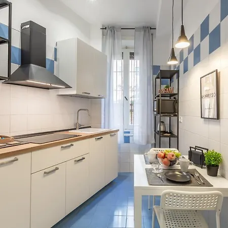 Apartment Imperium House - Con Giardino Privato, 3 Minuti Da Metro Piazza Bologna, A-c, *